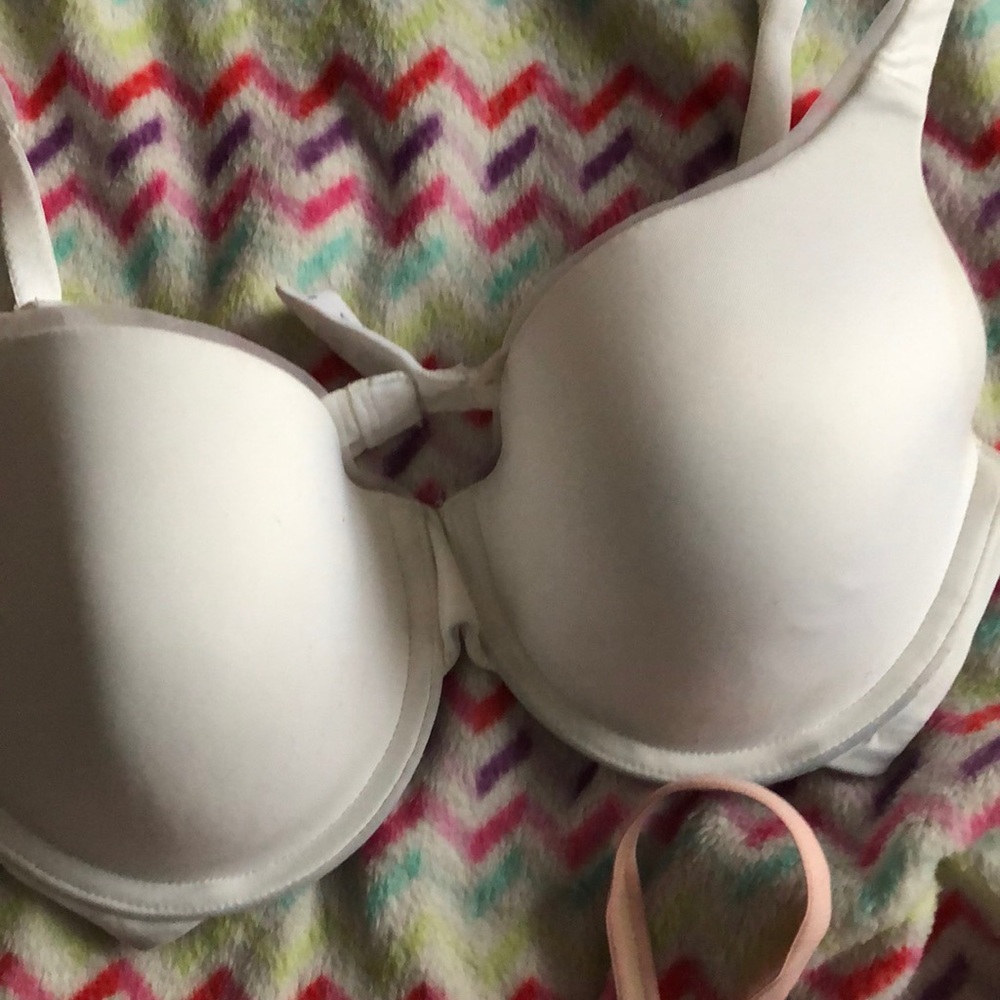 Three Bras Set. - Picture 4 of 4